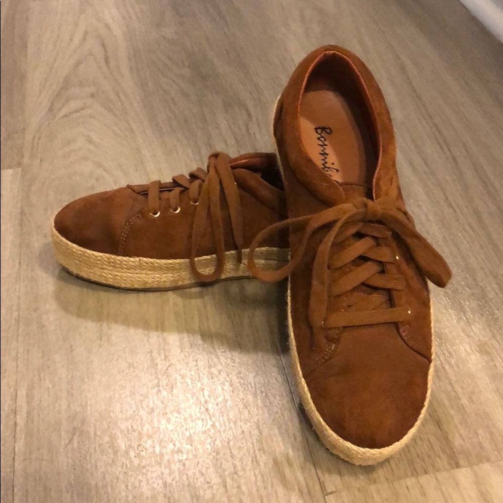 Suede sneakers with natural twine platform